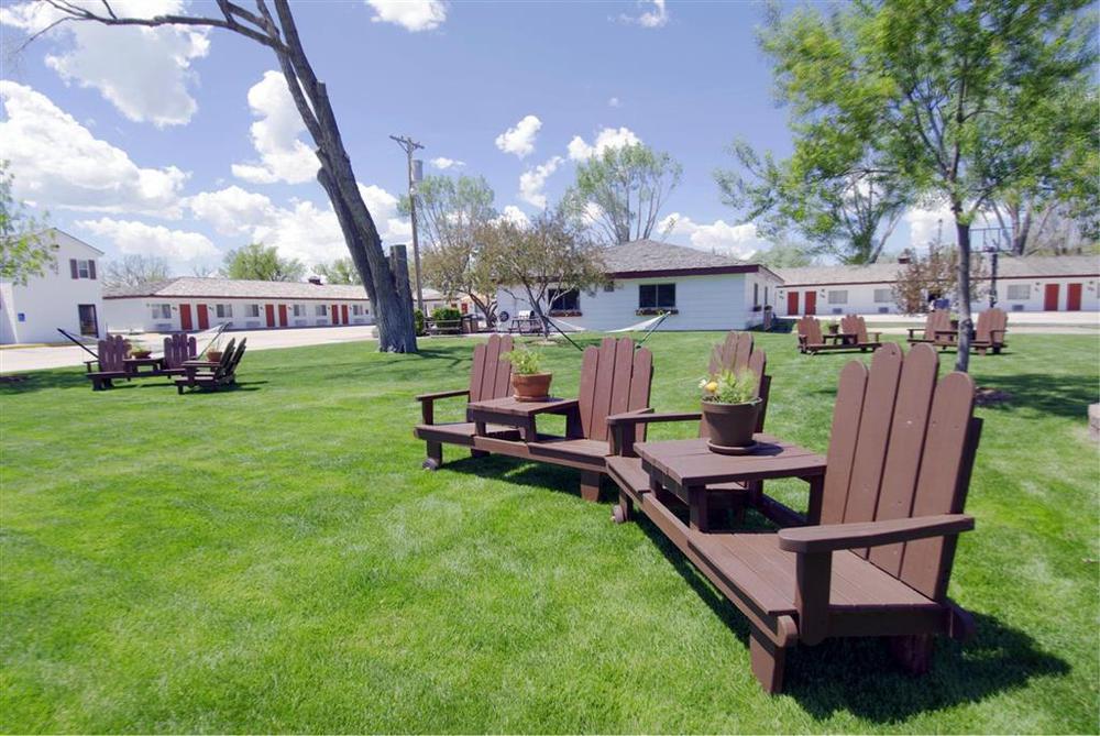 Covered Wagon Motel Lusk Wy Bagian luar foto